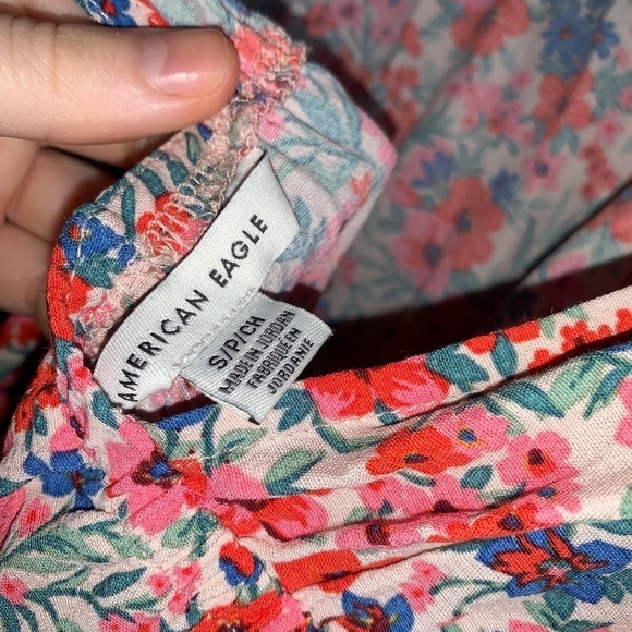 NWT American Eagle pink multicolor romper - Picture 9 of 9